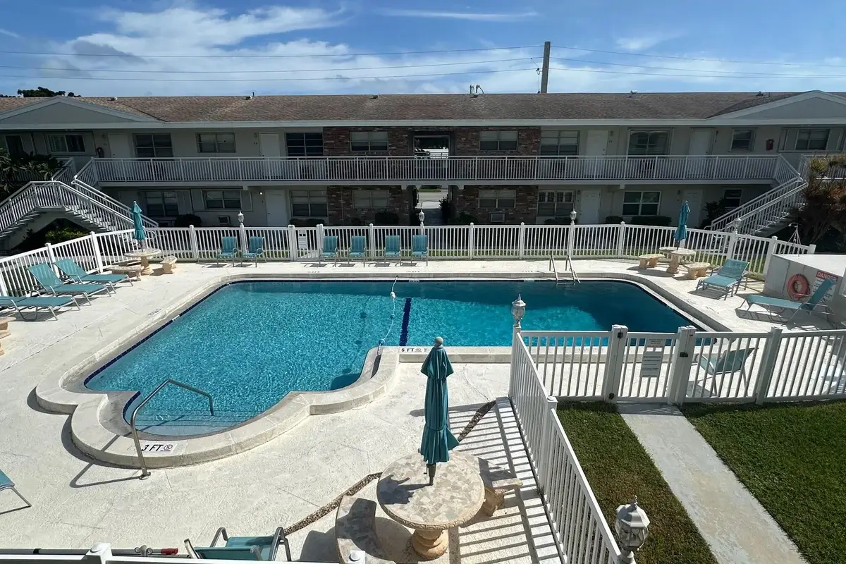 3850 NE 21st Way #41, Lighthouse Point: photo 1 of 12