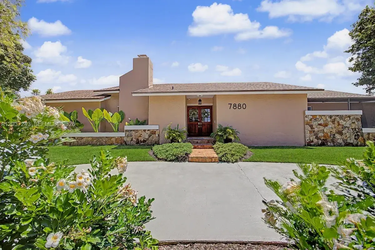 7880 SW 180th Ter, Palmetto Bay: photo 1 of 37