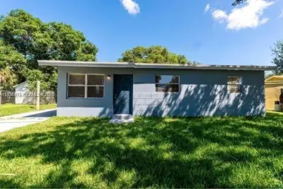 1040 NW 23rd Ter, Fort Lauderdale: photo 1 of 15