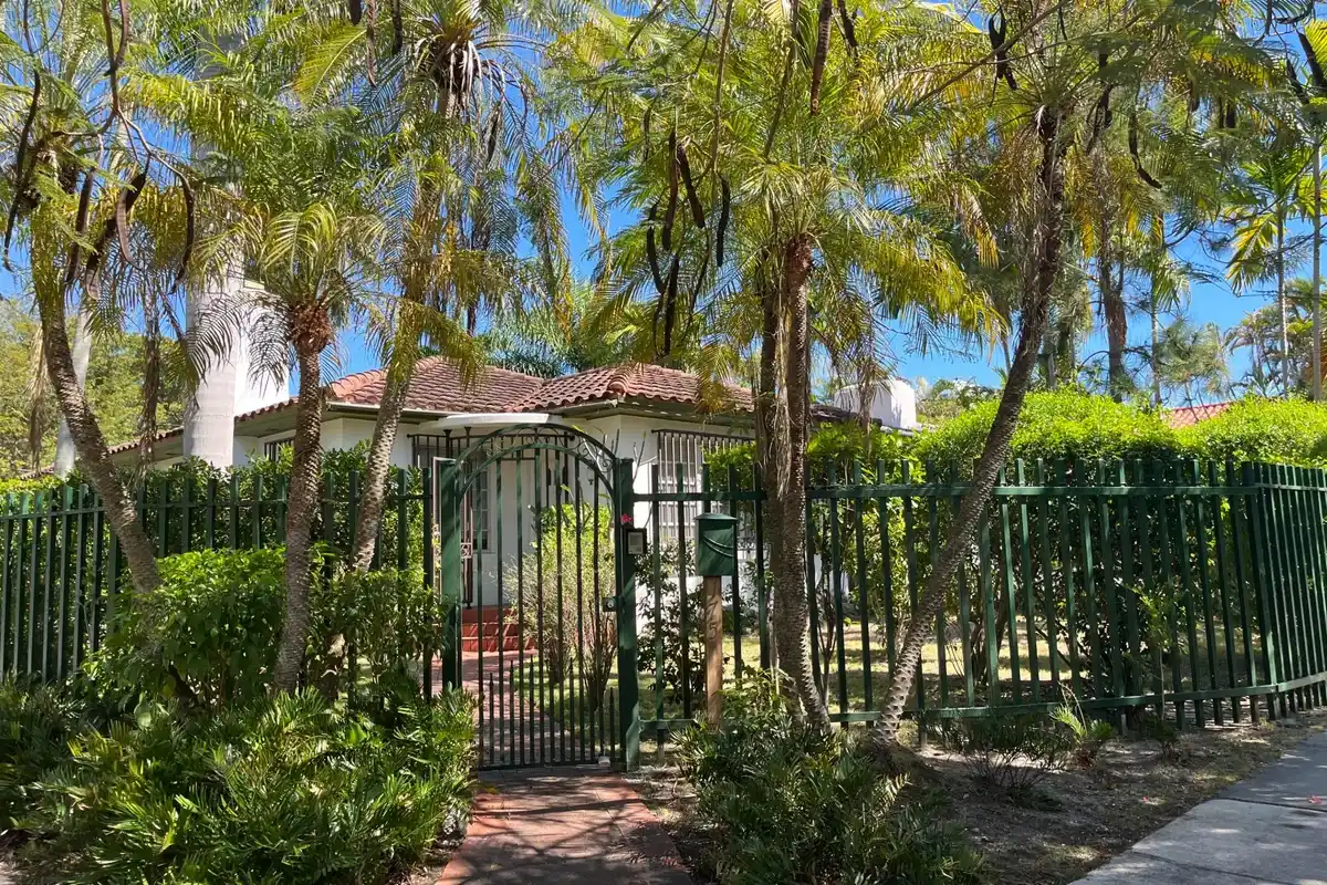 175 SW 25th Rd, Miami: photo 1 of 23