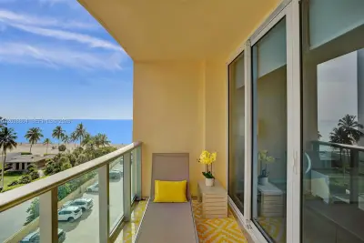 2501 S Ocean Dr #605, Hollywood: photo 1 of 40
