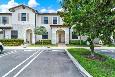 11815 SW 247th Ter, Homestead: photo 1 of 43