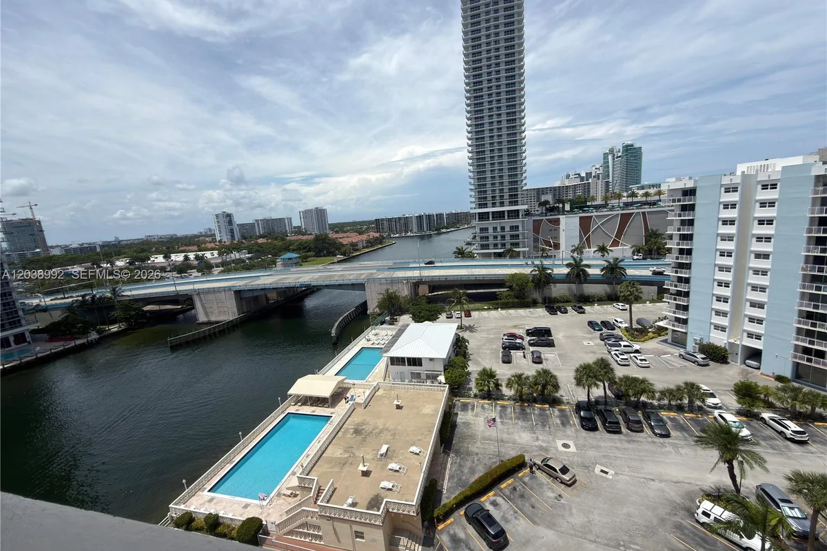 1817 S Ocean Dr #18, Hallandale Beach: photo 1 of 17