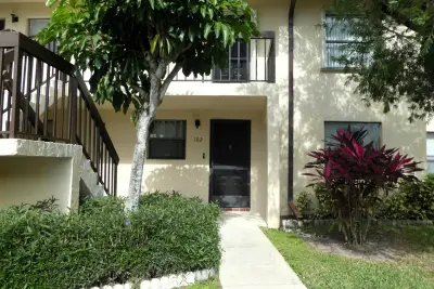 7149 Golf Colony Ct #102, Lake Worth: photo 1 of 15