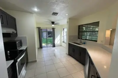 9321 W Sunrise Blvd, Plantation: photo 1 of 13