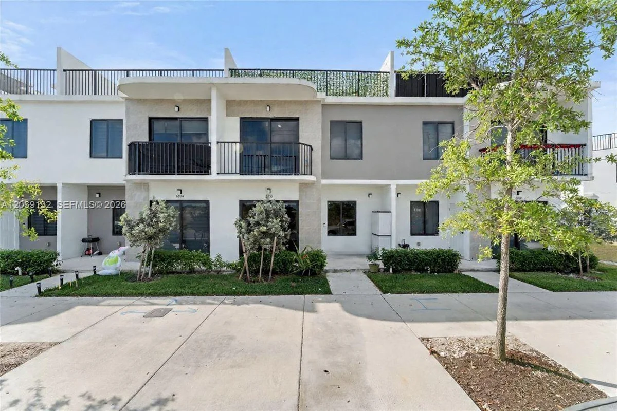 14590 SW 260th St, Homestead: photo 1 of 22