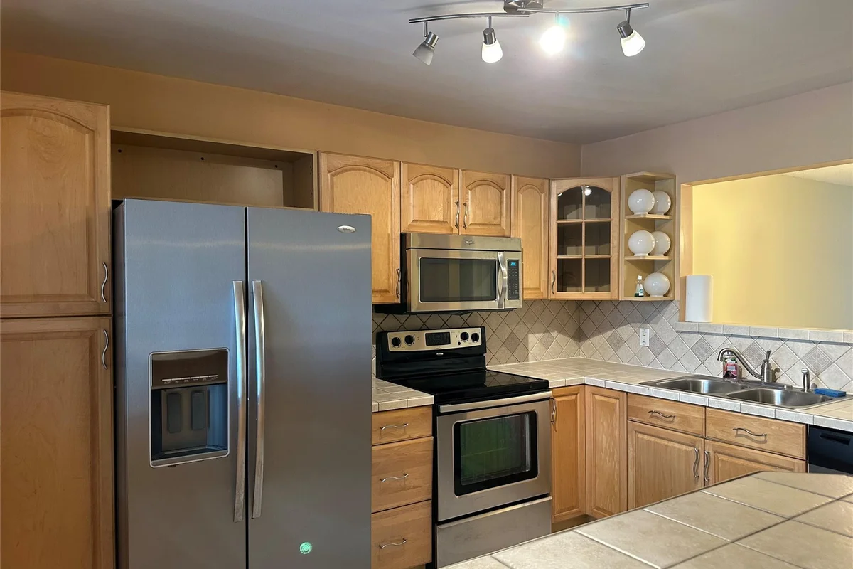 310 Racquet Club Rd #103, Weston: photo 1 of 13