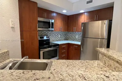 12980 Vista Isles Dr #314, Sunrise: photo 1 of 17