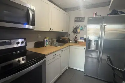 9081 Sunrise Lakes Blvd #108, Sunrise: photo 1 of 30