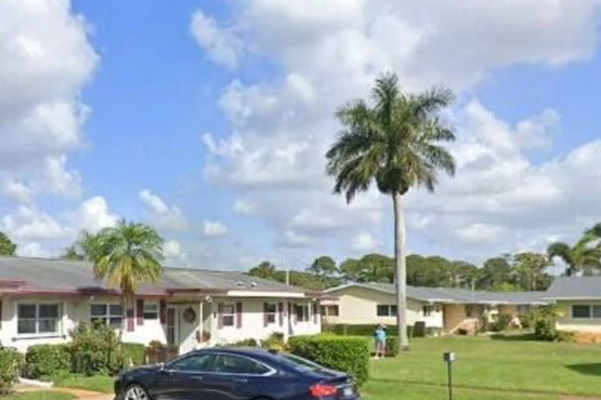 2621 Barkley Dr W #A, West Palm Beach: photo 1 of 20