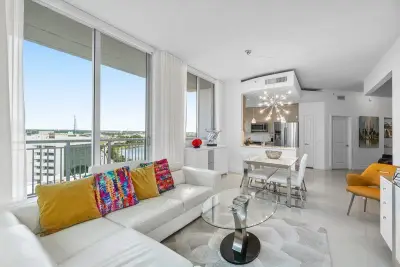 300 S Australian Ave #1418, West Palm Beach: photo 1 of 48
