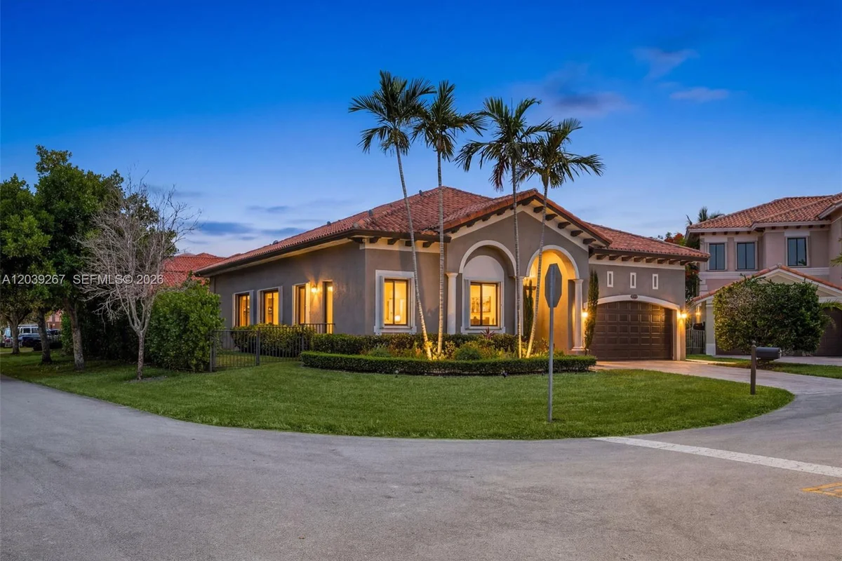 7563 SW 188th Ter, Cutler Bay: photo 1 of 55