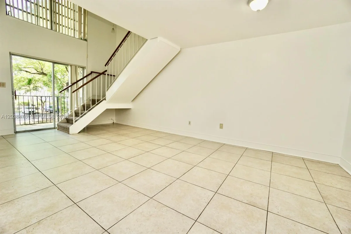 8500 SW 109th Ave #6-225, Miami: photo 1 of 15