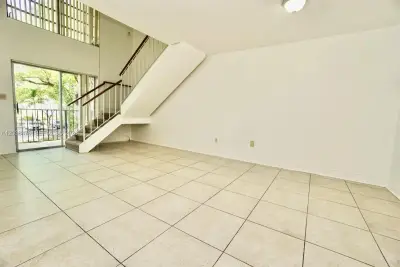 8500 SW 109th Ave #6-225, Miami: photo 1 of 15