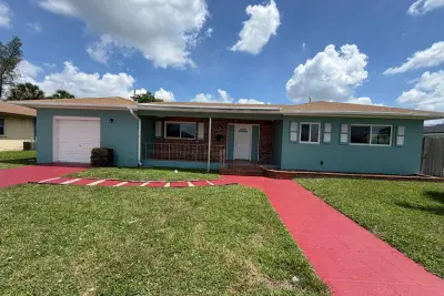 1405 6th St, West Palm Beach: photo 1 of 20