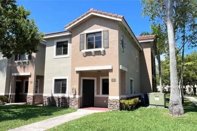 22721 SW 88th Pl #9-19, Cutler Bay: photo 1 of 51