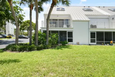 1605 S Us Hwy 1 #M2-214, Jupiter: photo 1 of 39