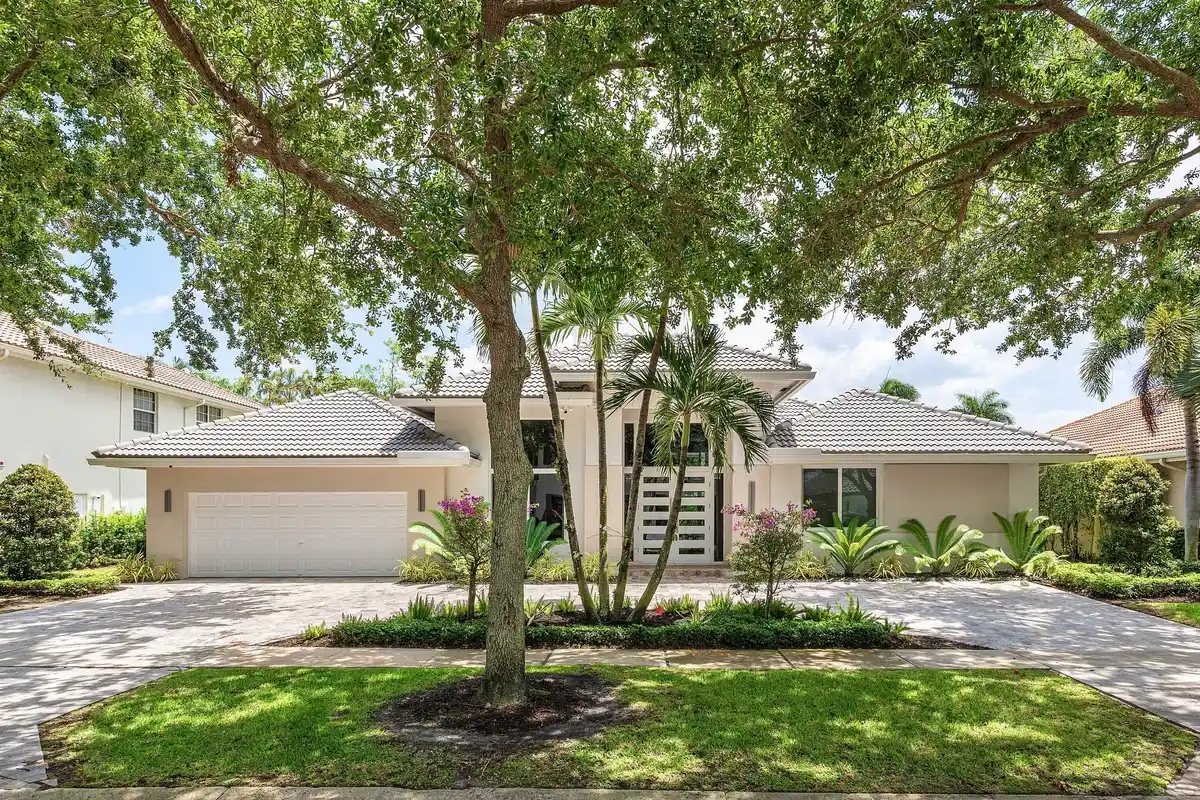 3164 Saint Annes Dr, Boca Raton: photo 1 of 51