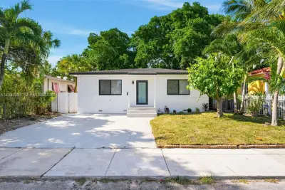 1491 NW 55th Ter, Miami: photo 1 of 20