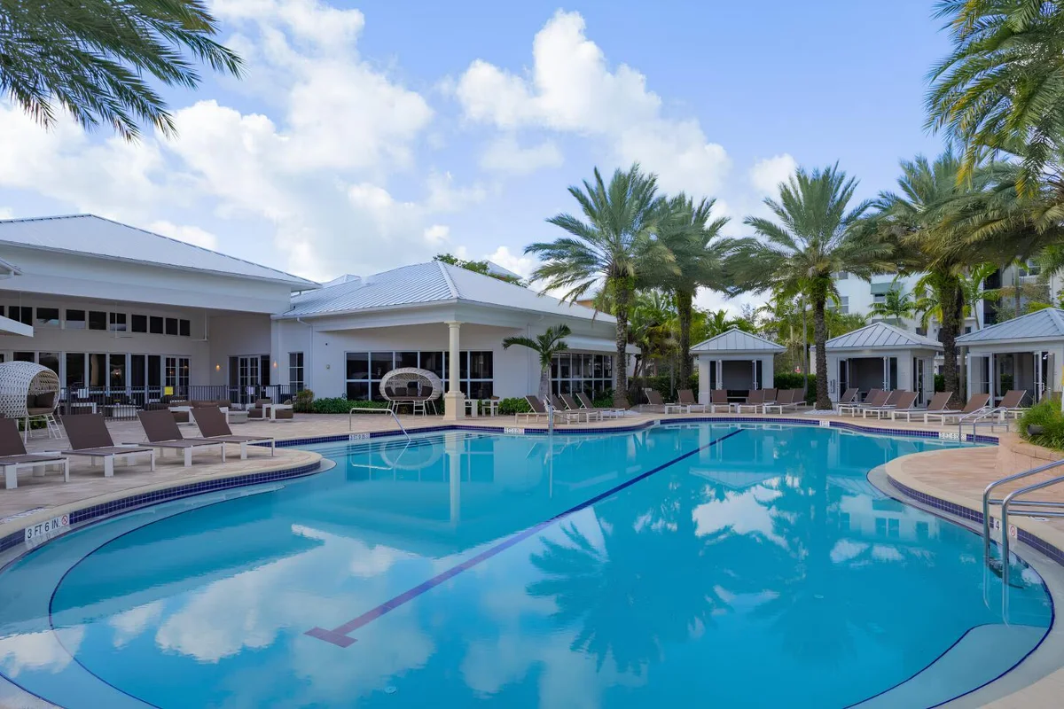 1517 Cameron Samuel Ln, West Palm Beach: photo 1 of 17