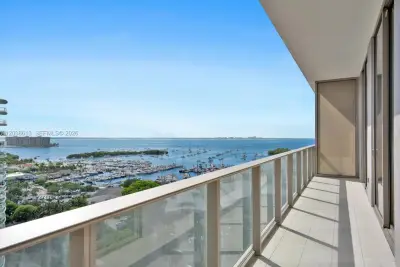 2655 S Bayshore Dr #1606, Miami: photo 1 of 58