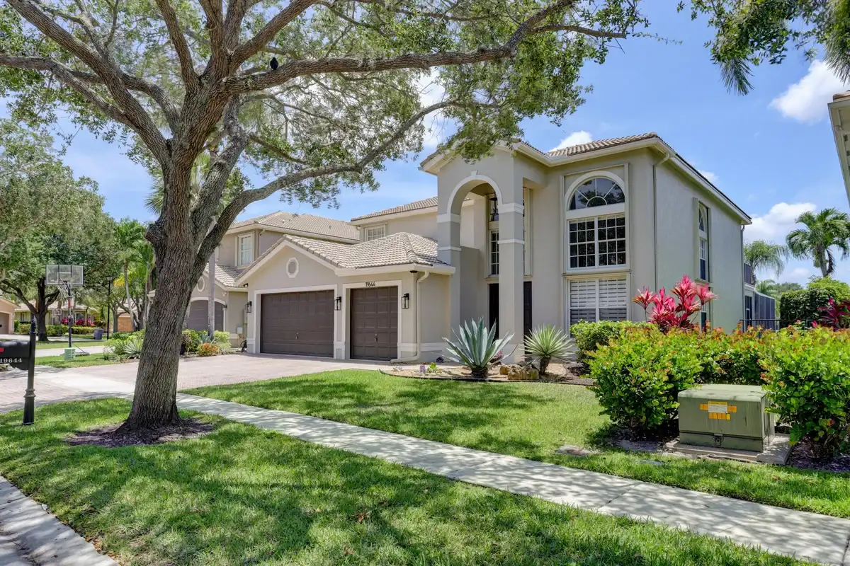 19644 Estuary Dr, Boca Raton: photo 1 of 43