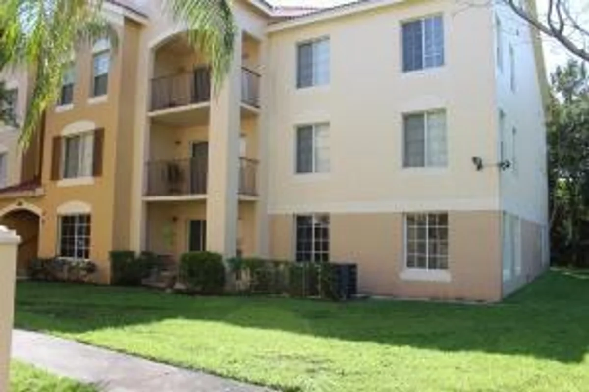4211 San Marino Blvd #107, West Palm Beach: photo 1 of 1