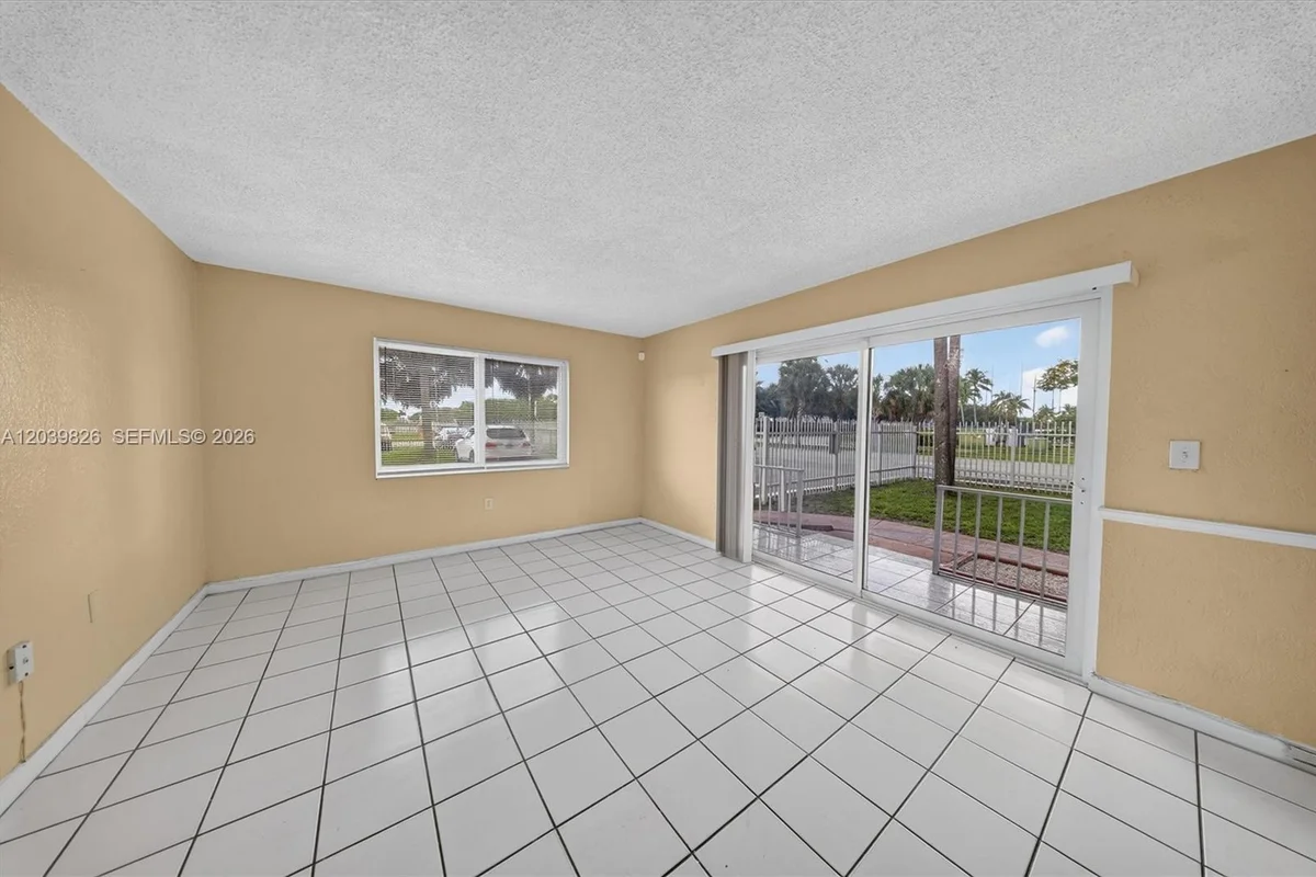 505 NW 177th St #103, Miami Gardens: photo 1 of 95