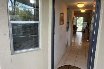 1100 SW 128th Ter #204U, Pembroke Pines: photo 1 of 43