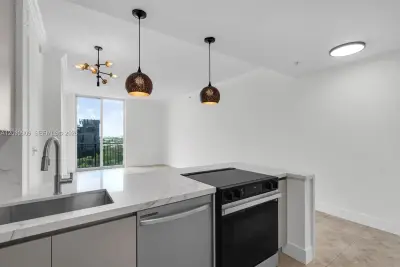 520 SE 5th Ave #1707, Fort Lauderdale: photo 1 of 39
