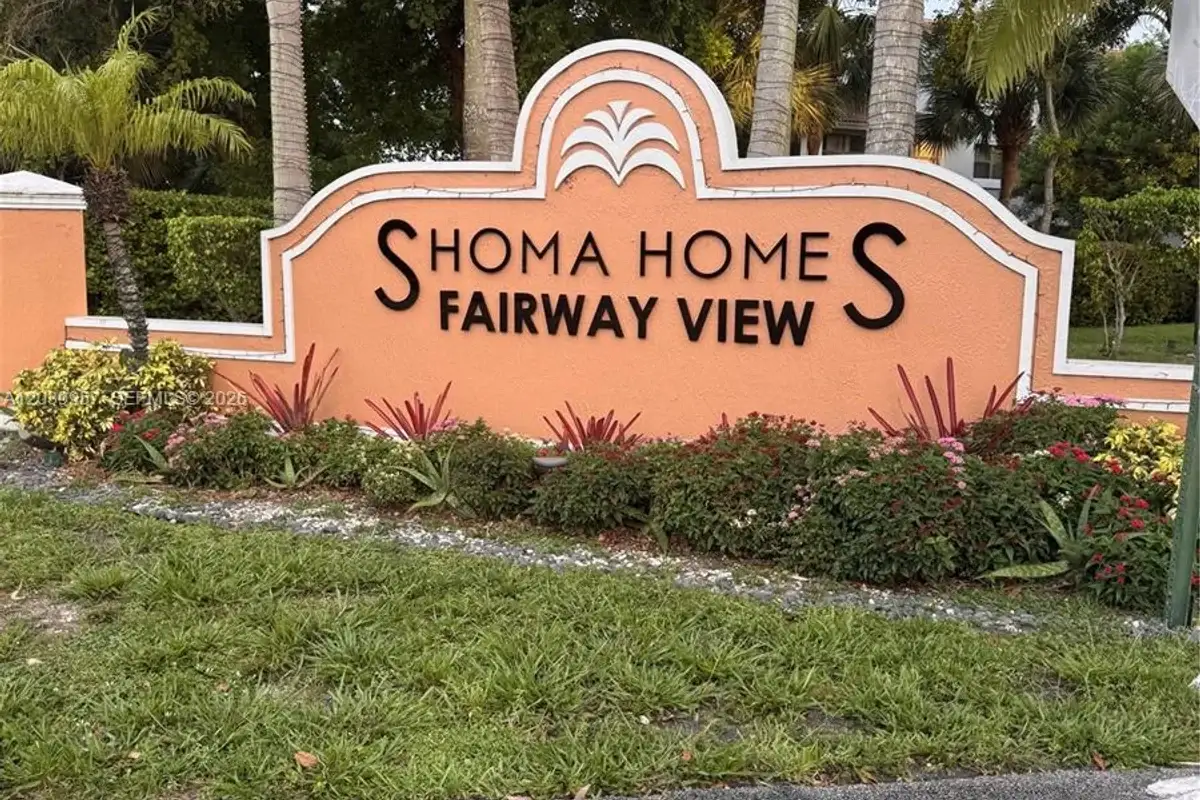 7070 NW 177th St #203-10, Hialeah: photo 1 of 18