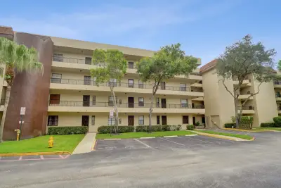 10451 W Broward Blvd #205, Plantation: photo 1 of 14