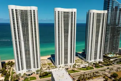 15811 Collins Ave #3607, Sunny Isles Beach: photo 1 of 26