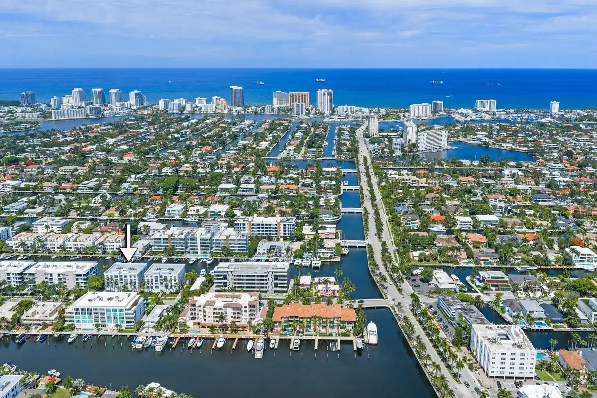 48 Hendricks Isle #2 A-a, Fort Lauderdale: photo 1 of 38