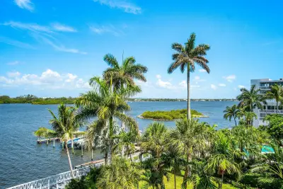 2505 S Ocean Blvd #515, Palm Beach: photo 1 of 28