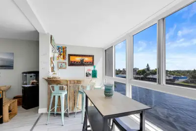 3100 NE 49th St #503, Fort Lauderdale: photo 1 of 33