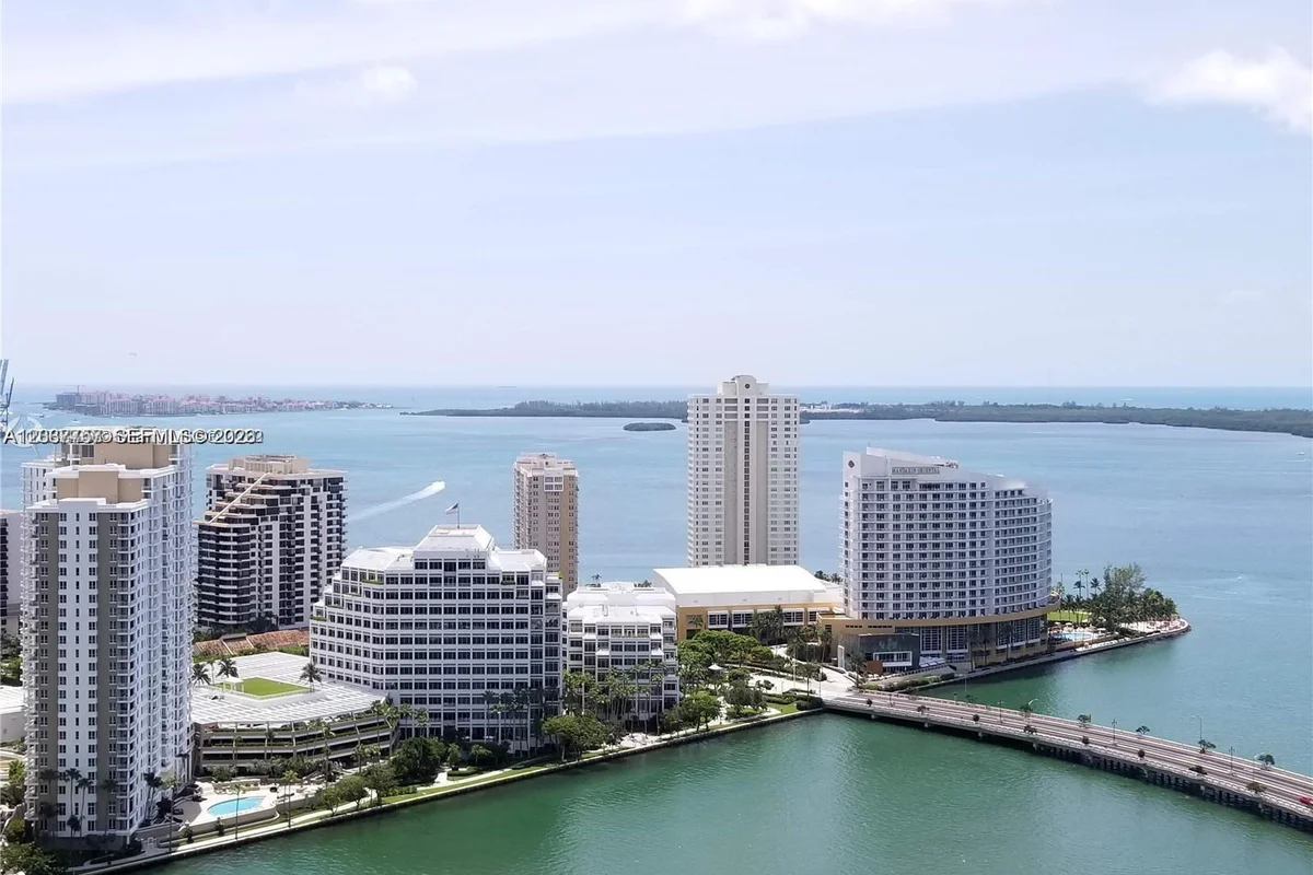 500 Brickell Ave #2102, Miami: photo 1 of 6