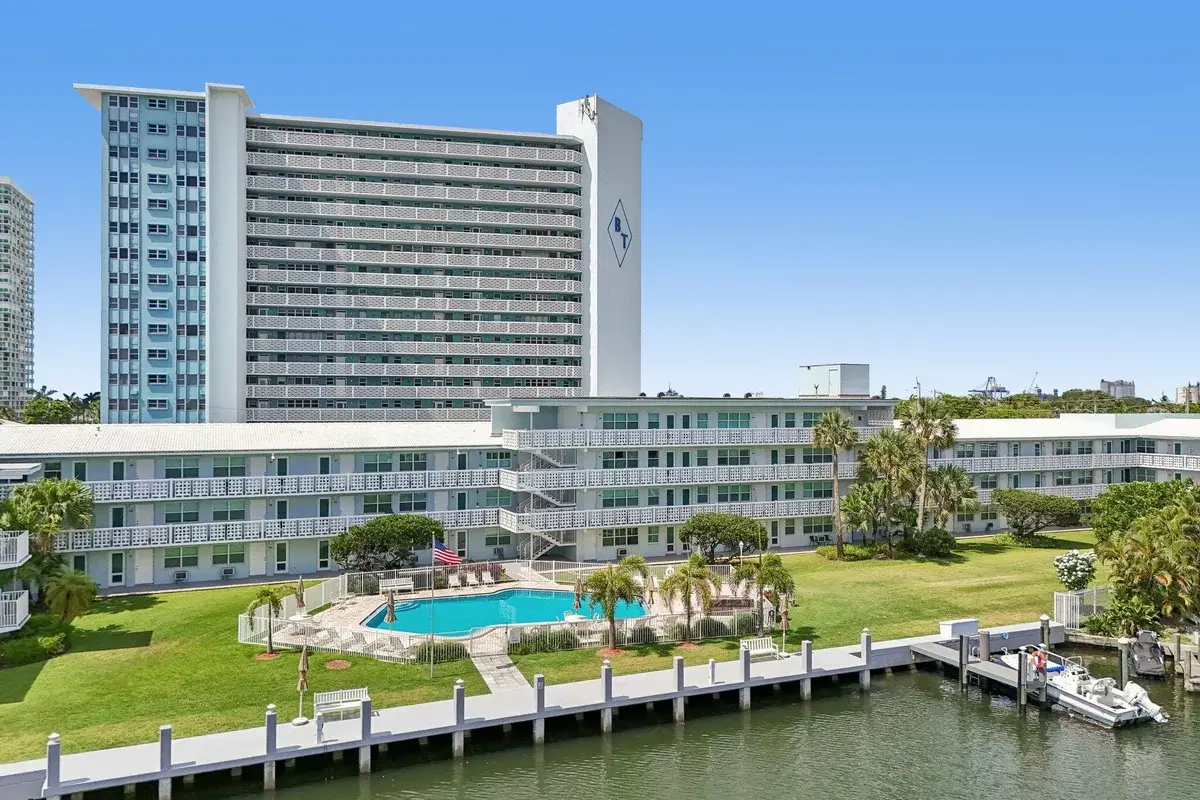 1850 S Ocean Dr #111, Fort Lauderdale: photo 1 of 41