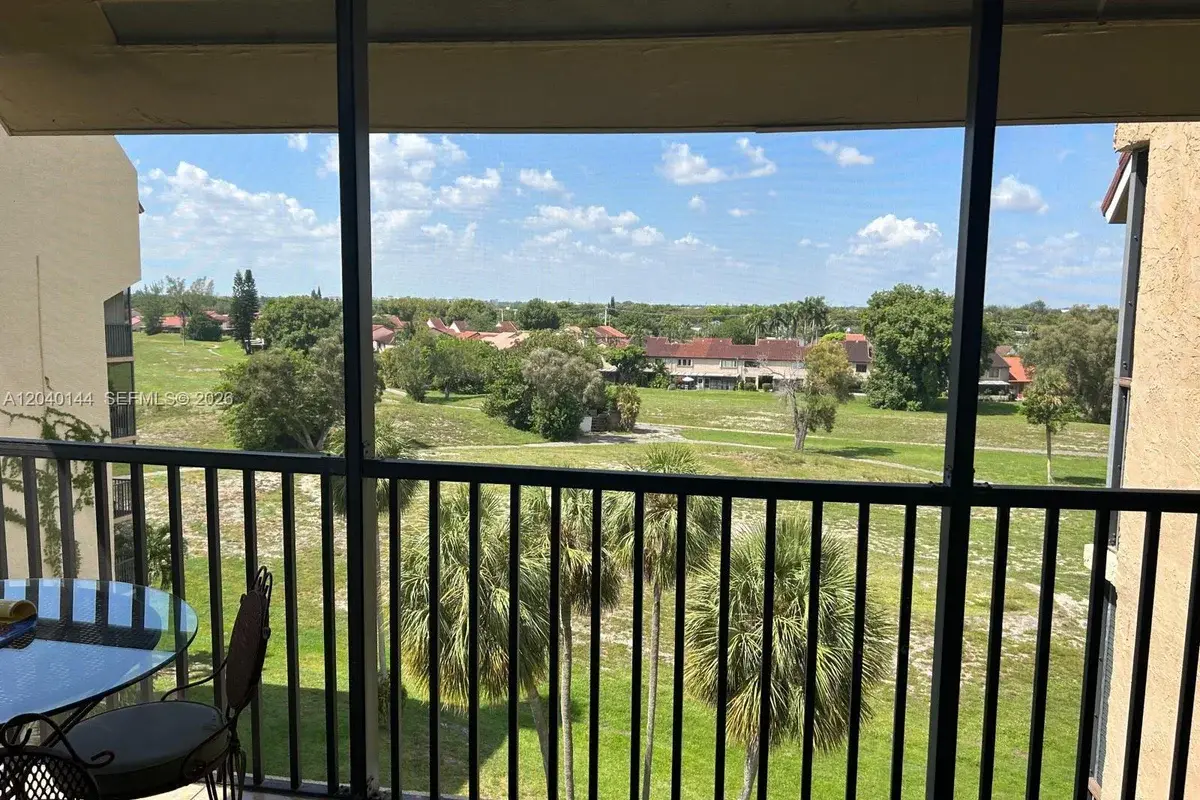 3841 Environ Blvd #629, Lauderhill: photo 1 of 47
