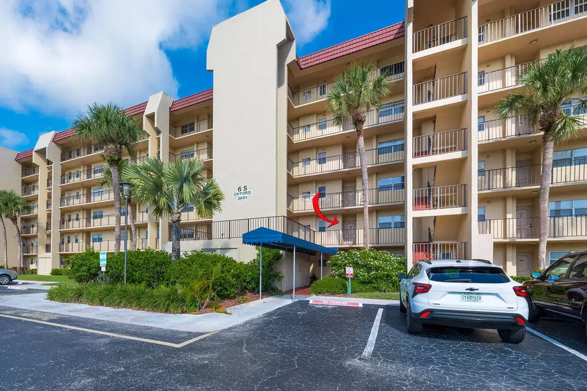 3661 Via Poinciana Rd #206, Lake Worth: photo 1 of 35