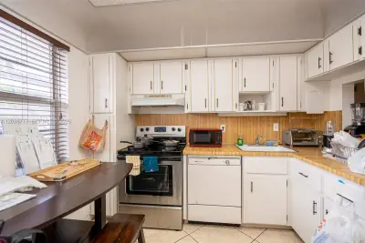3531 Inverrary Dr #108, Lauderhill: photo 1 of 36