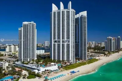 18001 Collins Ave #1008, Sunny Isles Beach: photo 1 of 7