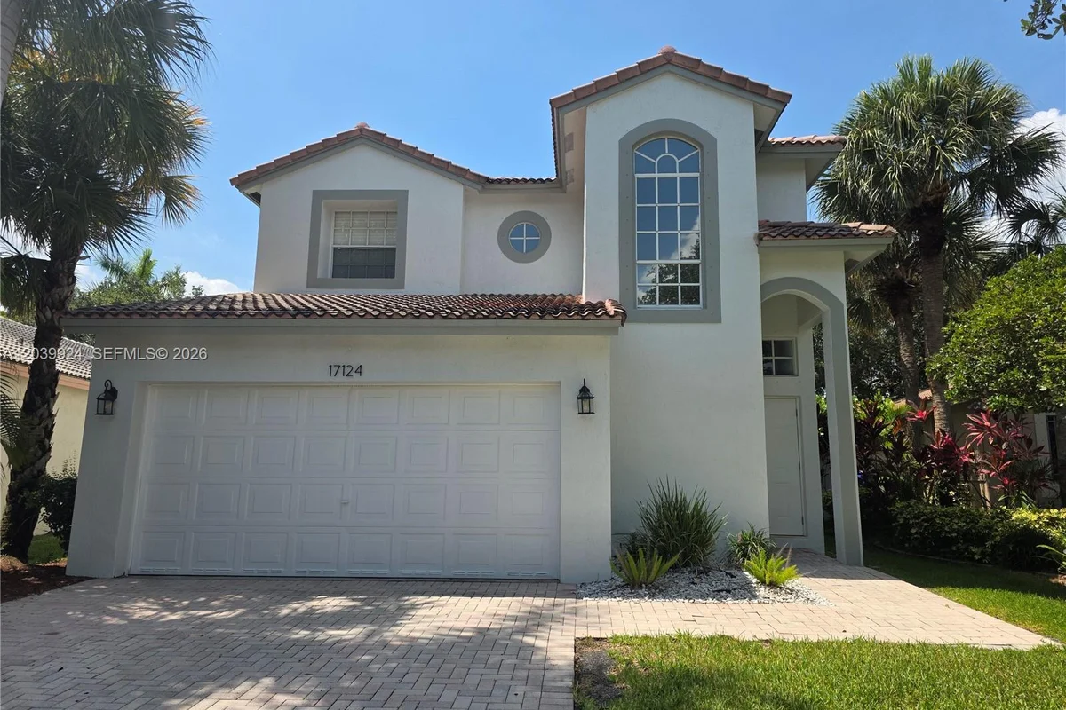 17124 NW 10th St, Pembroke Pines: photo 1 of 10