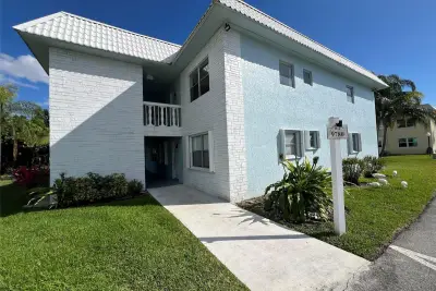 9780 Marina Blvd #415, Boca Raton: photo 1 of 39