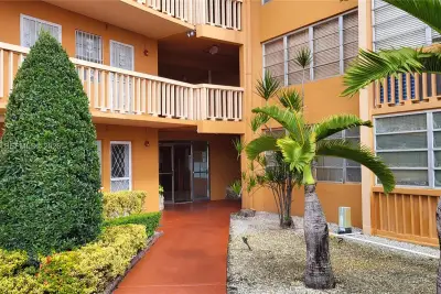 1591 NE Miami Gardens Dr #306, Miami: photo 1 of 21