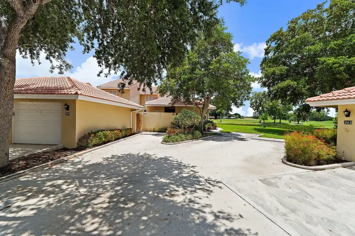 261 Old Meadow Way, Palm Beach Gardens: photo 1 of 29