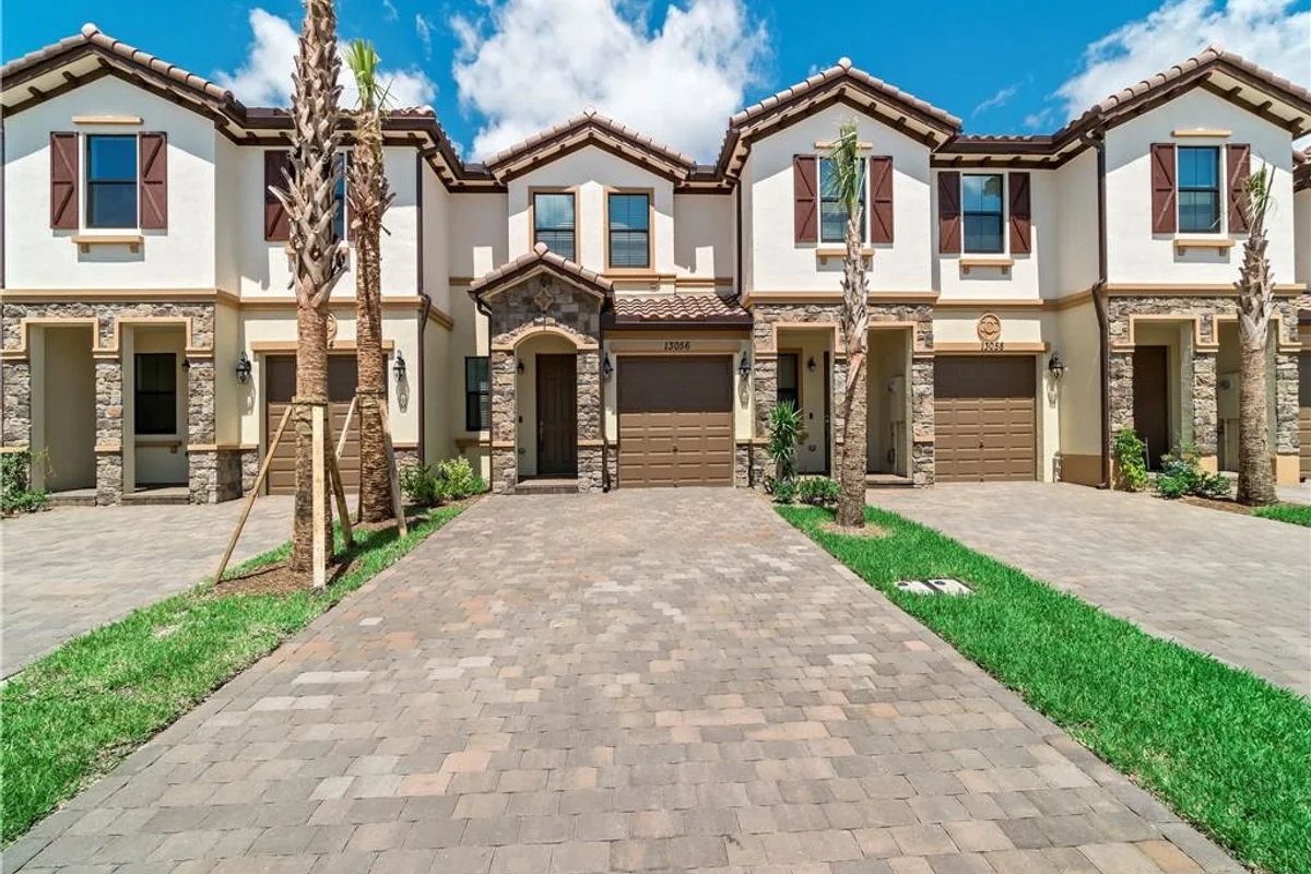 13056 Anthorne Ln #113, Boynton Beach: photo 1 of 31