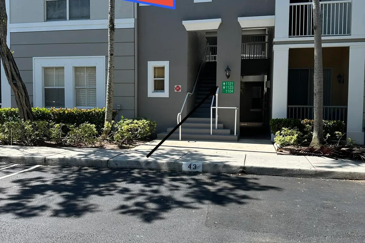 1121 Shoma Dr, Royal Palm Beach: photo 1 of 25