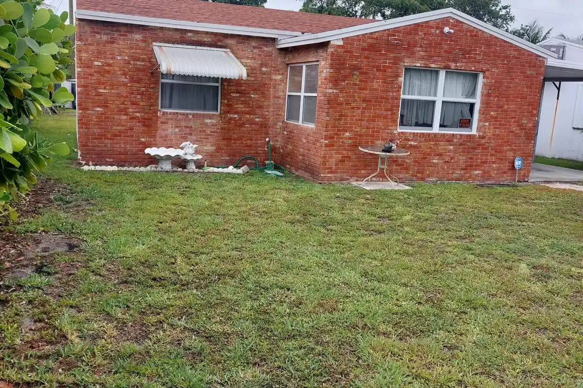 2518 Sherman St, Hollywood: photo 1 of 1