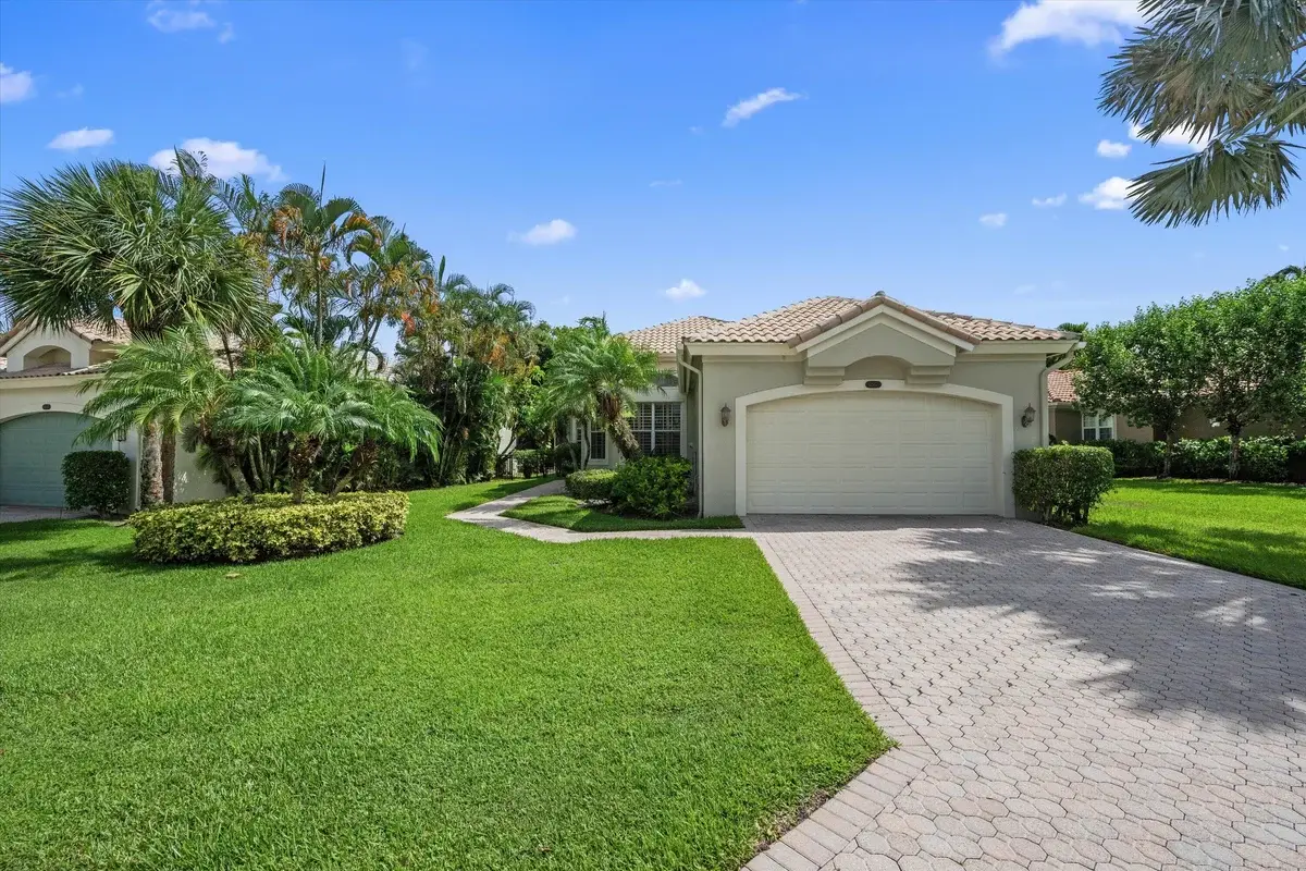 12557 Mallet Cir, Wellington: photo 1 of 37